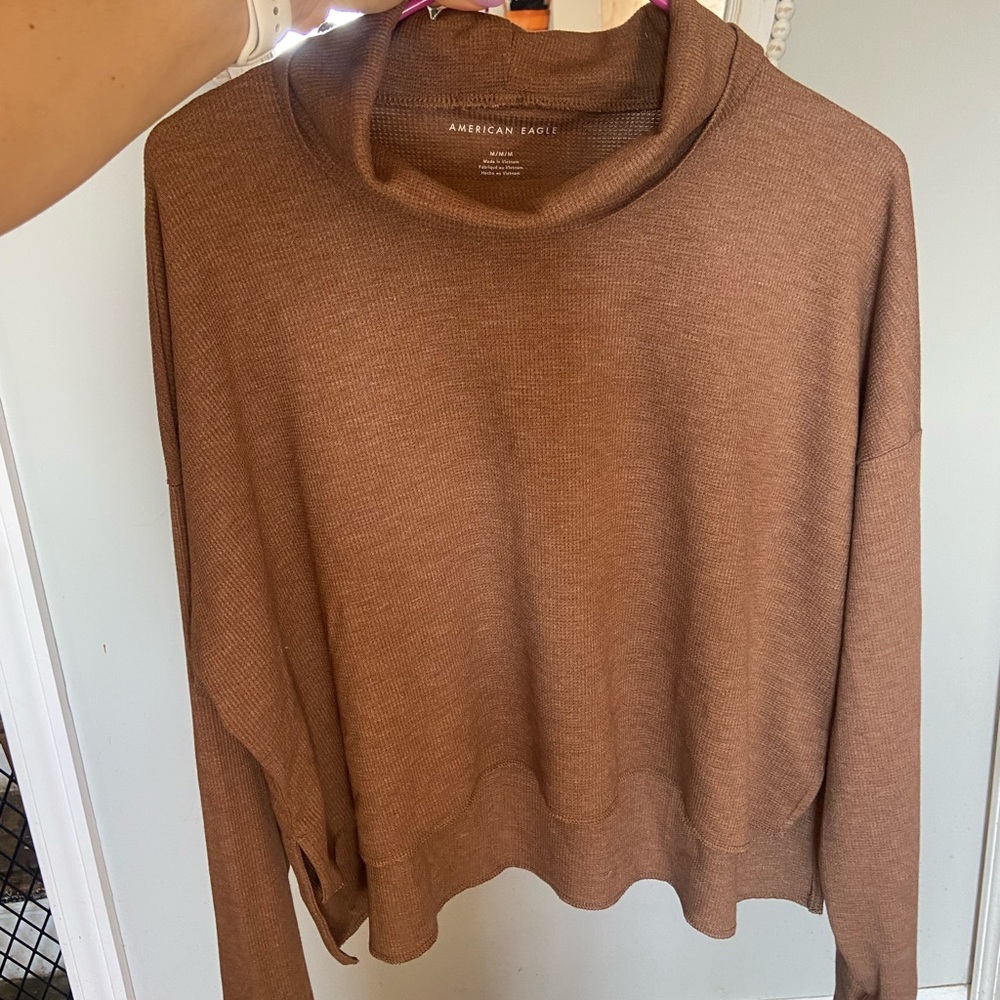 American Eagle cropped turtleneck
